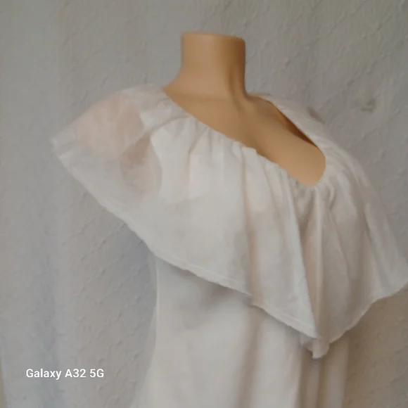 Maude Vivante Women Size M Elegant White Ruffle Top - Picture 6 of 12